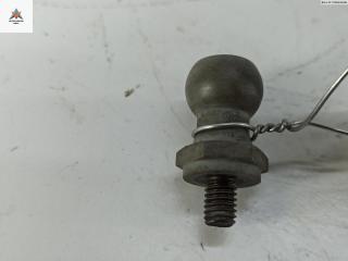 кронштейн (крепление) Audi A4 B6 2003, 2.0 л., бензин, МКПП, чёрный, универсал, 06B